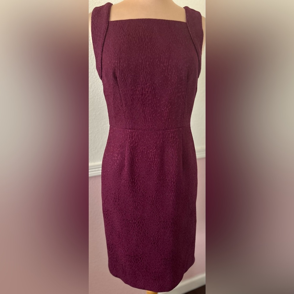 Elegant Purple Sleeveless Dress